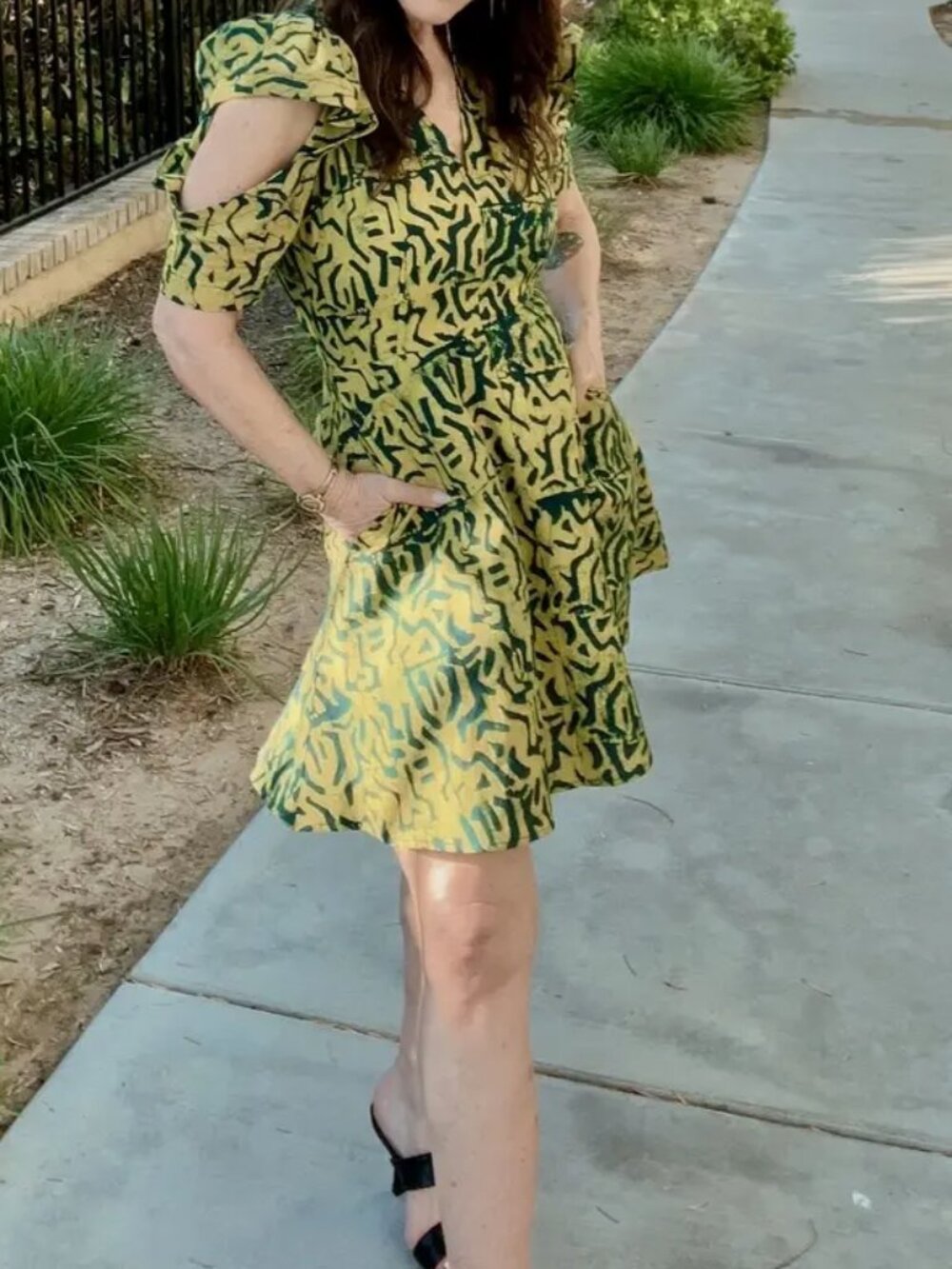 KAHINDO Mali Mini Dress Cotton Hand dyed Adire Print Puff Sleeves Cutout Summer - Picture 11 of 16
